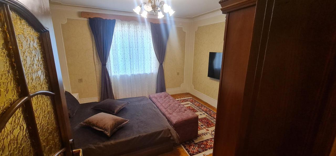 Gold Wall Apartment Baku Extérieur photo